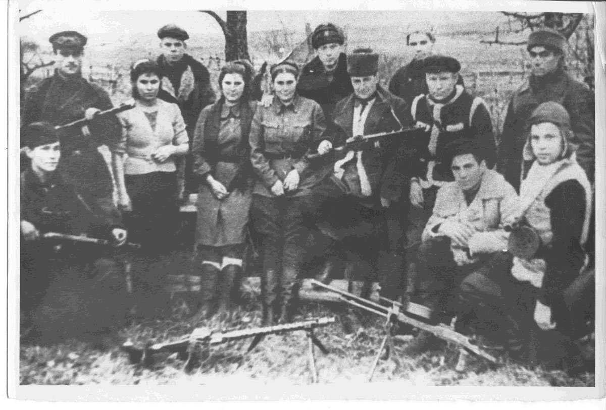 Группа партизан отряда В.Ф. Рыбакова